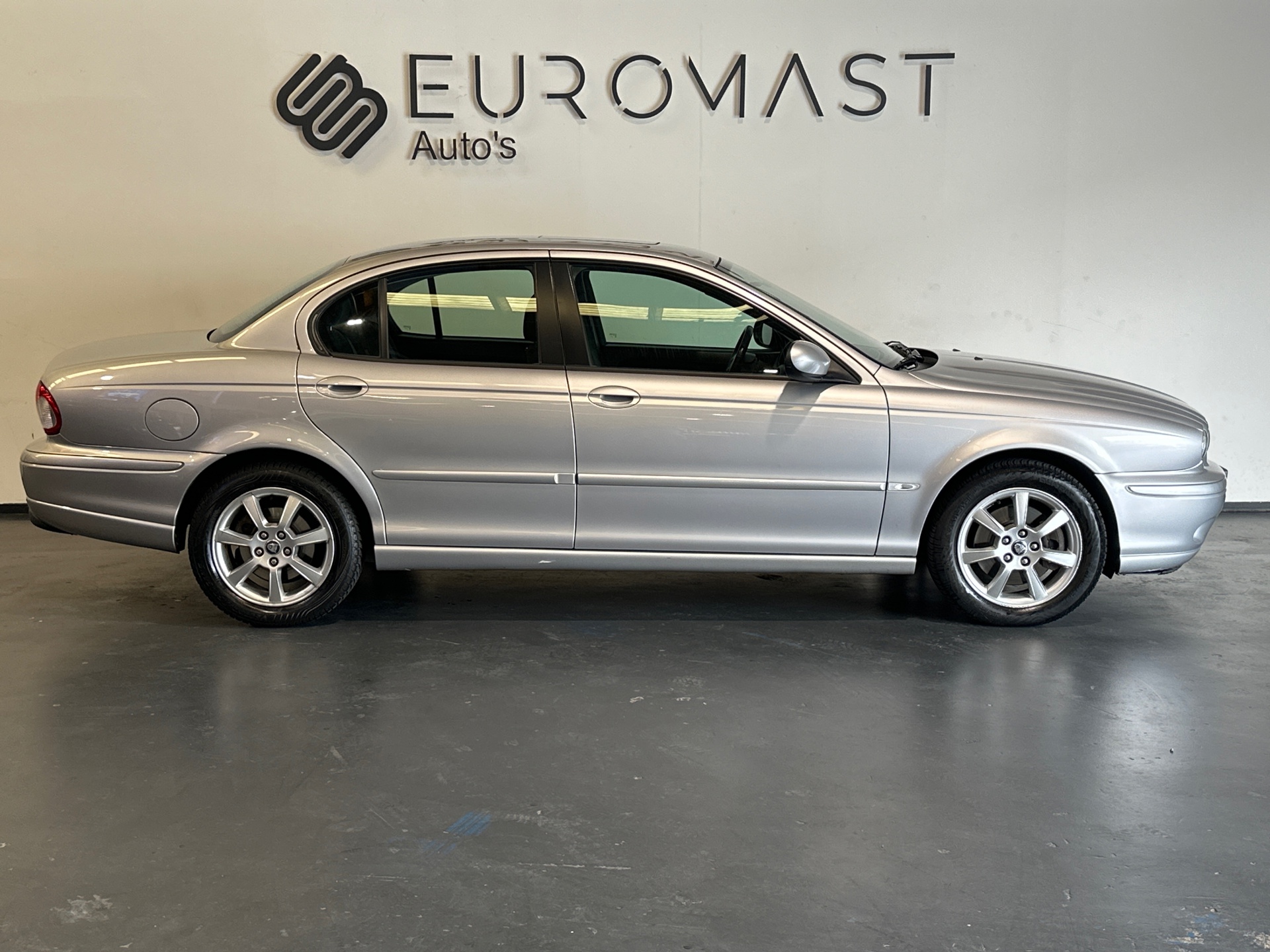 Foto van Jaguar X-type 2.0 V6