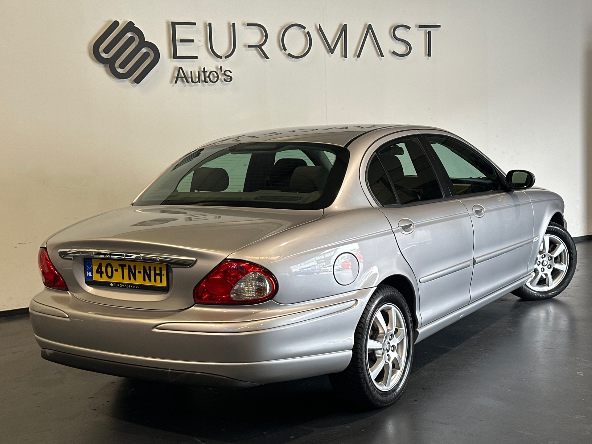 Foto van Jaguar X-type 2.0 V6