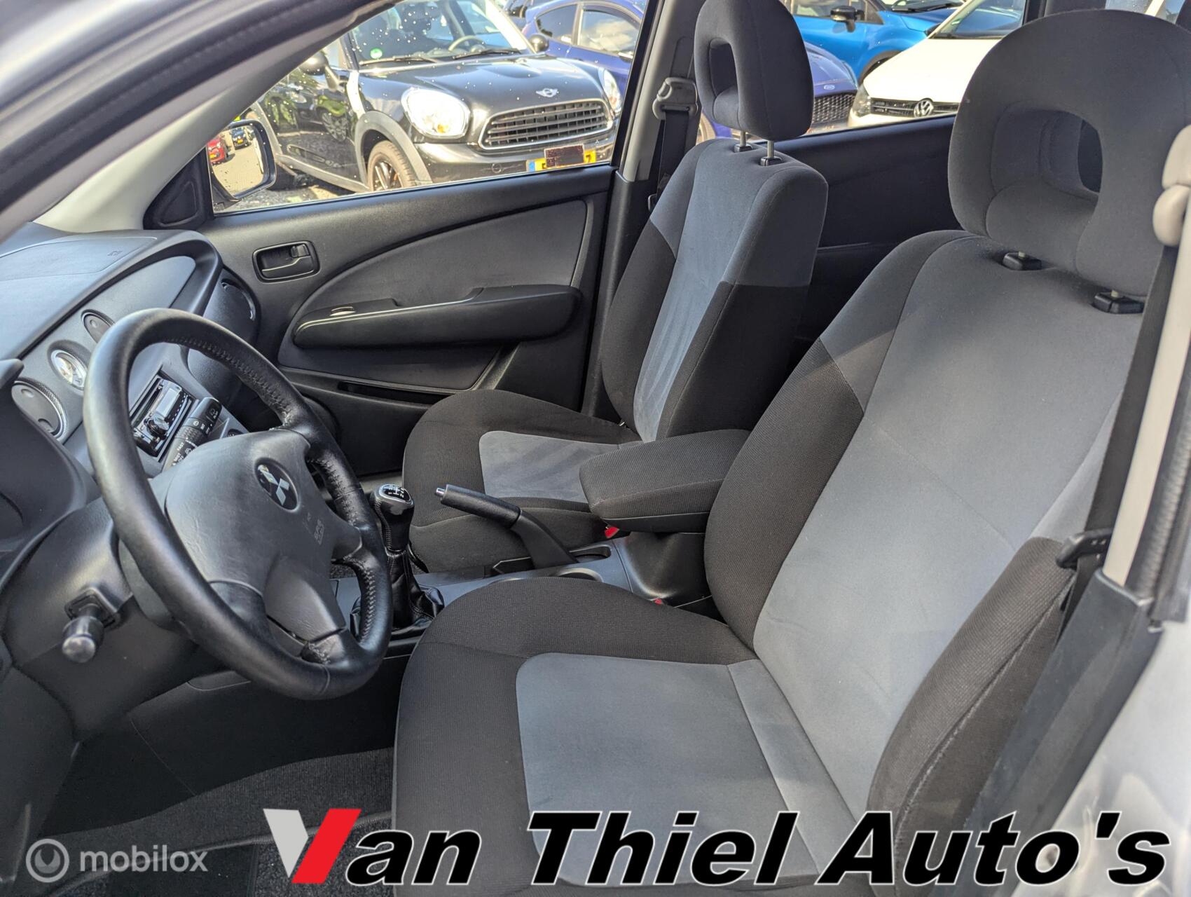 Foto van Mitsubishi Mitsubishi Outlander
