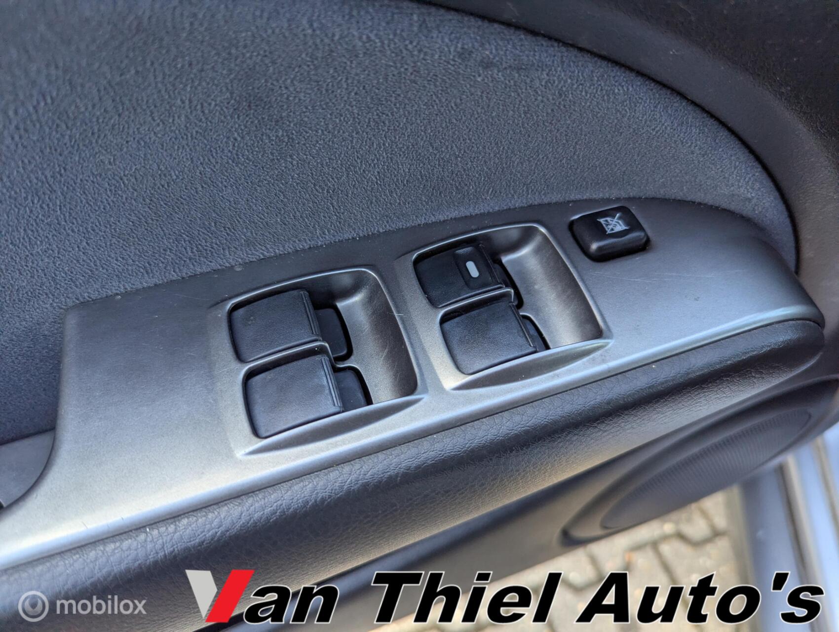 Foto van Mitsubishi Mitsubishi Outlander