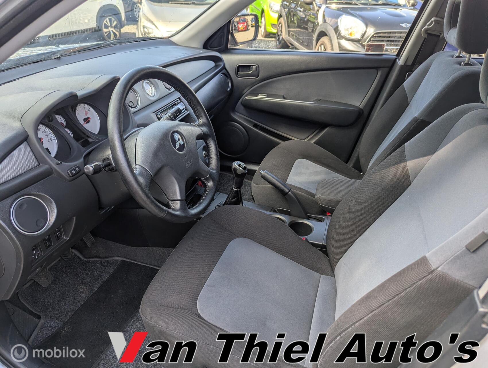 Foto van Mitsubishi Mitsubishi Outlander