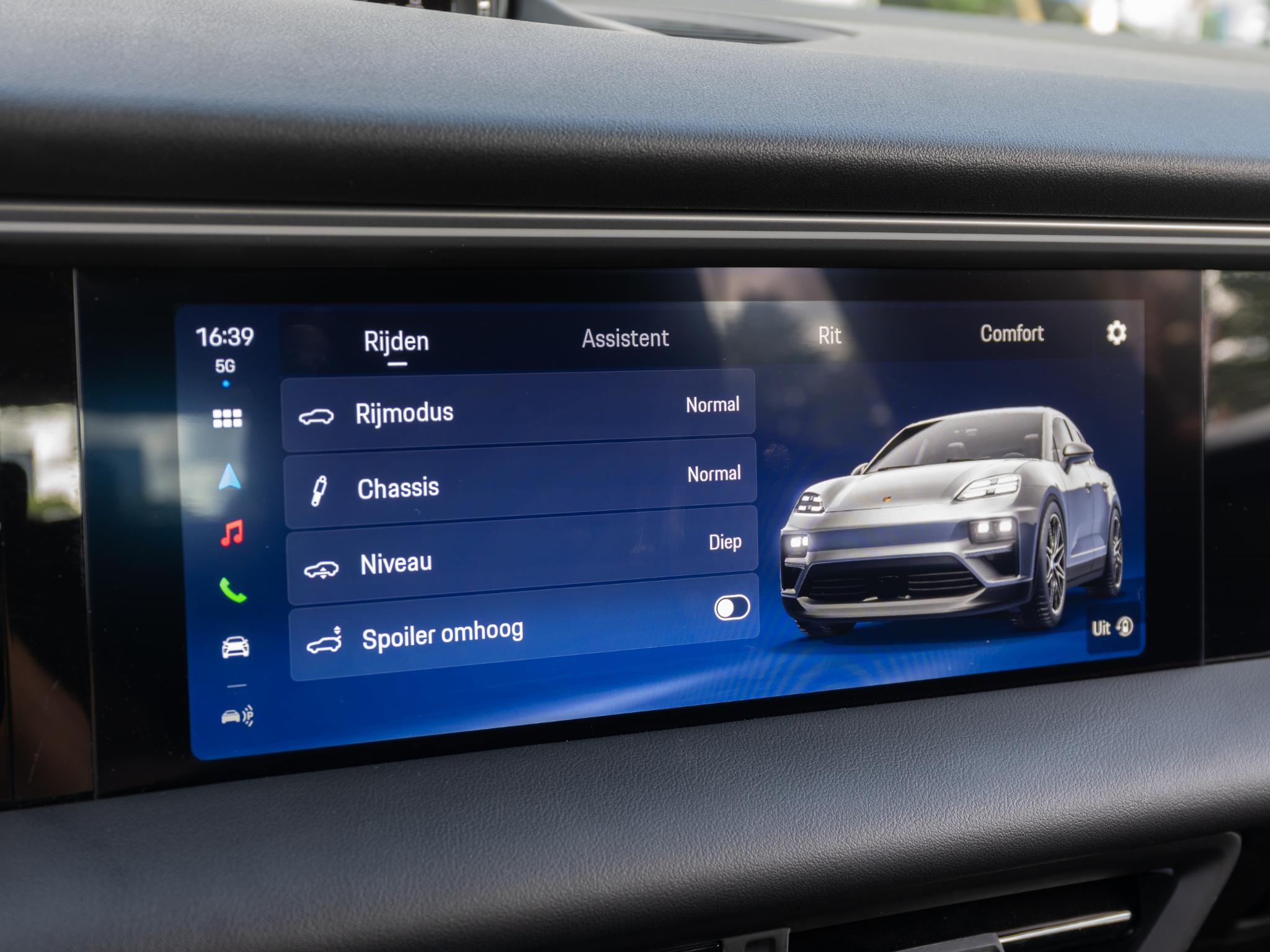Foto van Porsche Macan 4