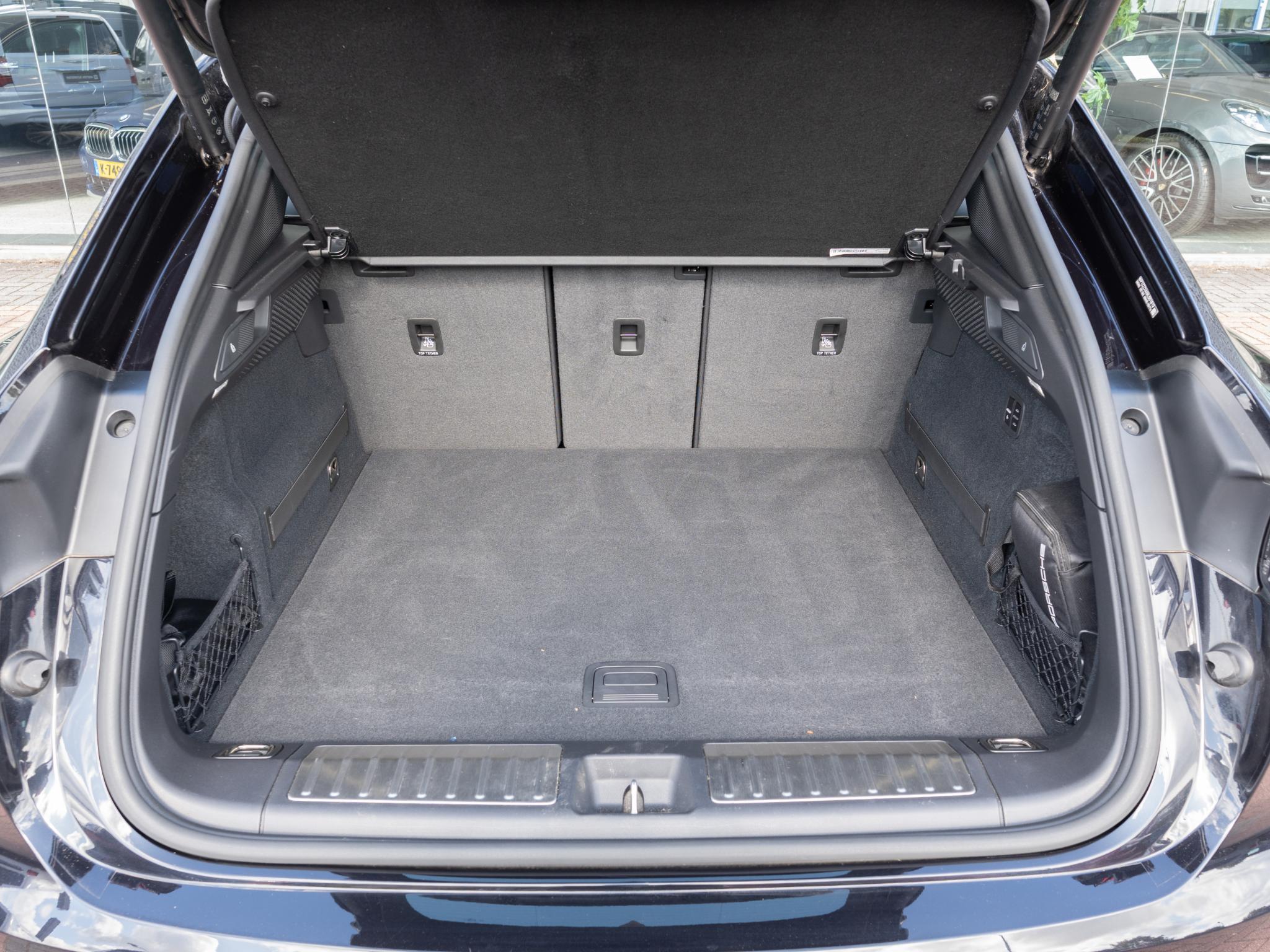 Foto van Porsche Macan 4