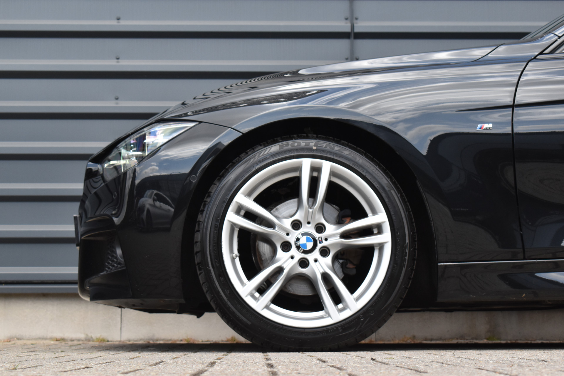 Foto van BMW 320i