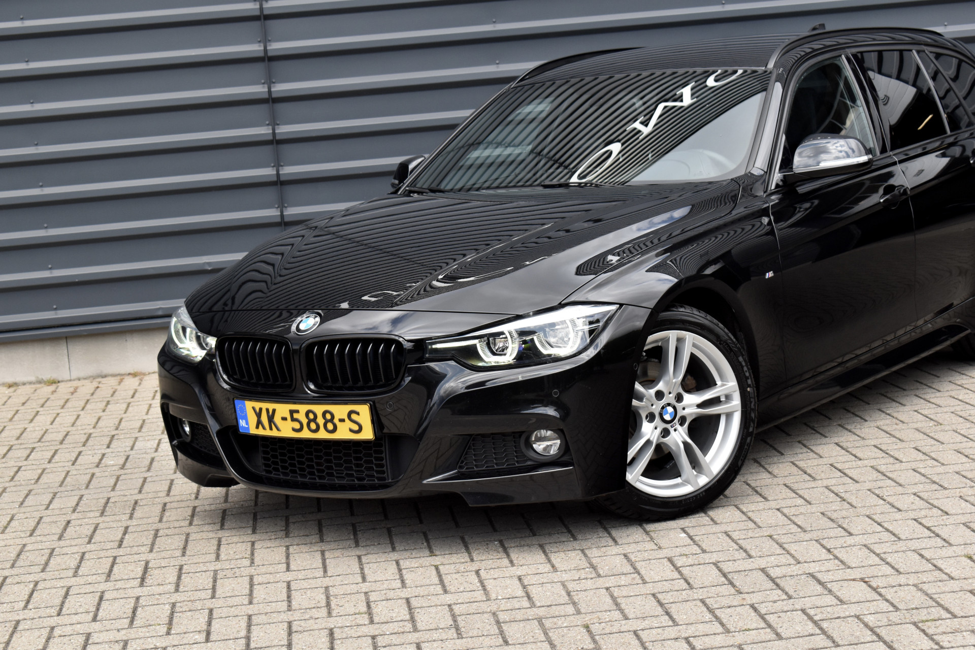Foto van BMW 320i