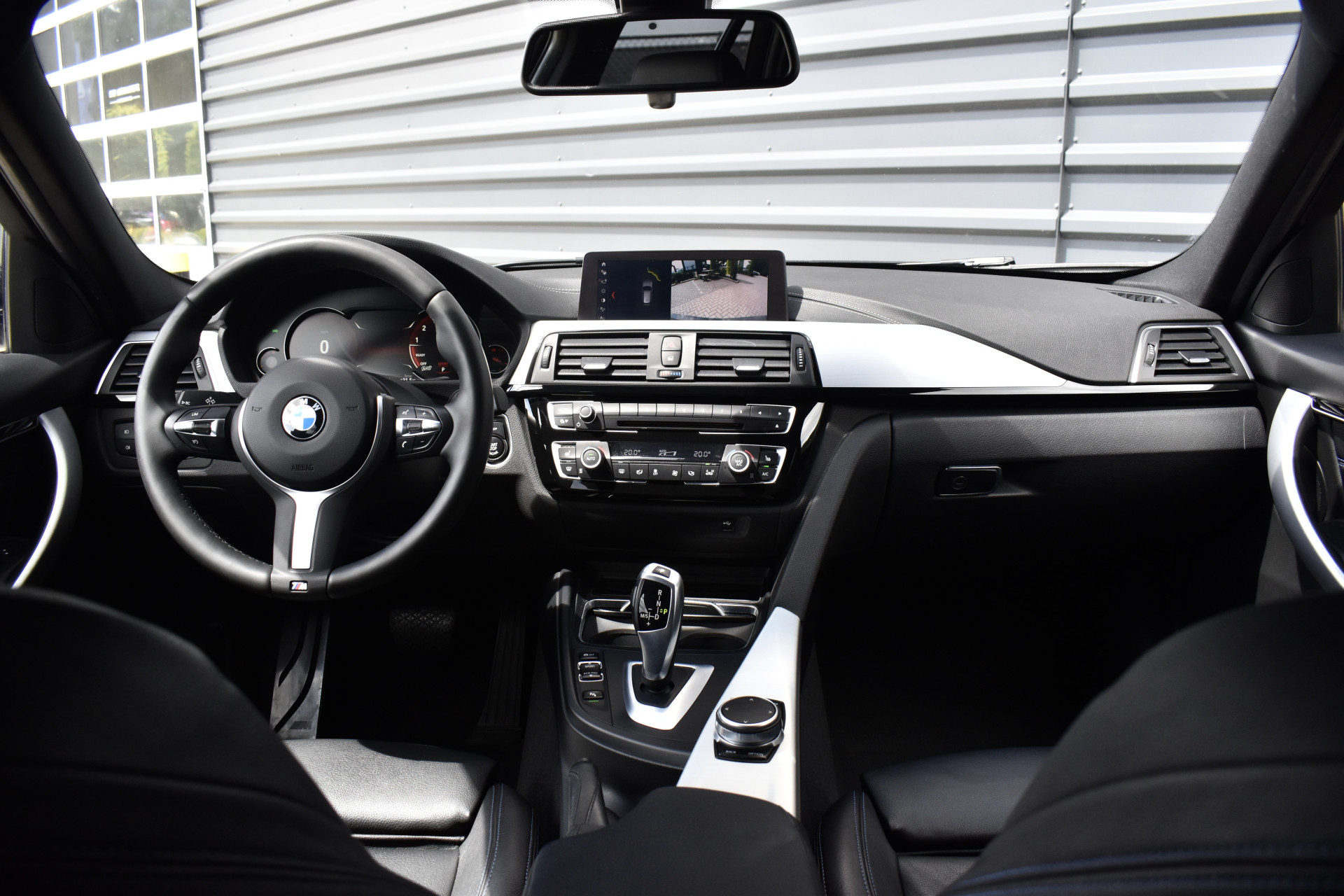 Foto van BMW 320i