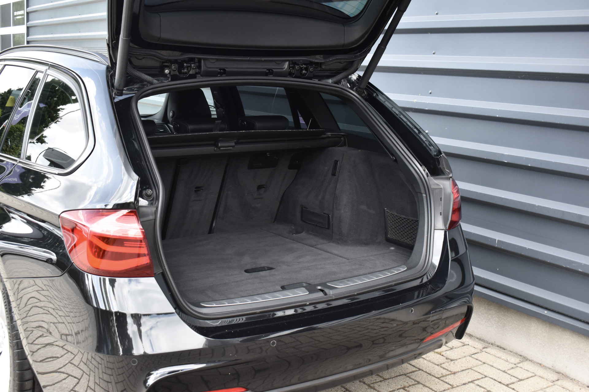 Foto van BMW 320i