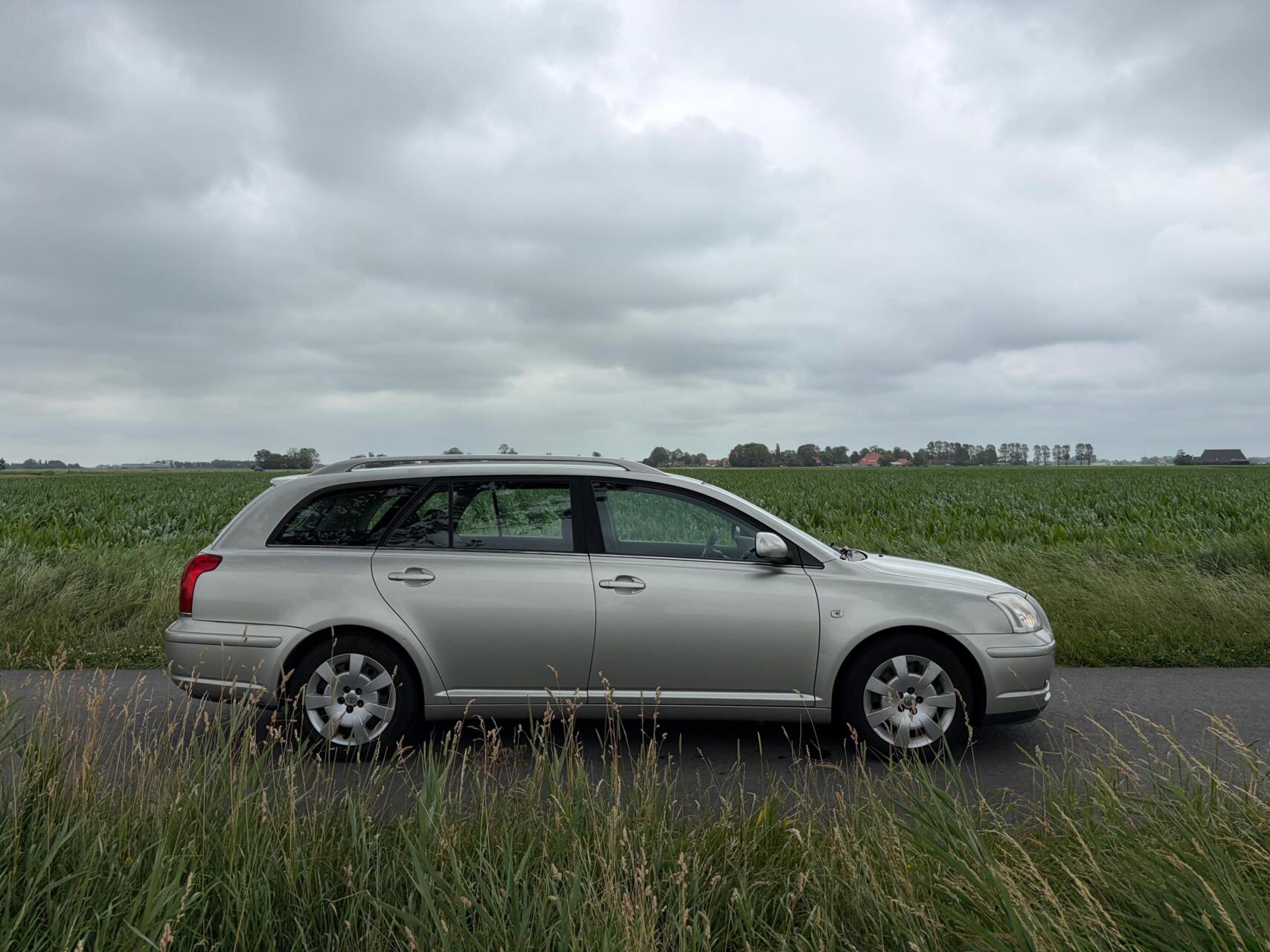 Foto van Toyota Toyota Avensis