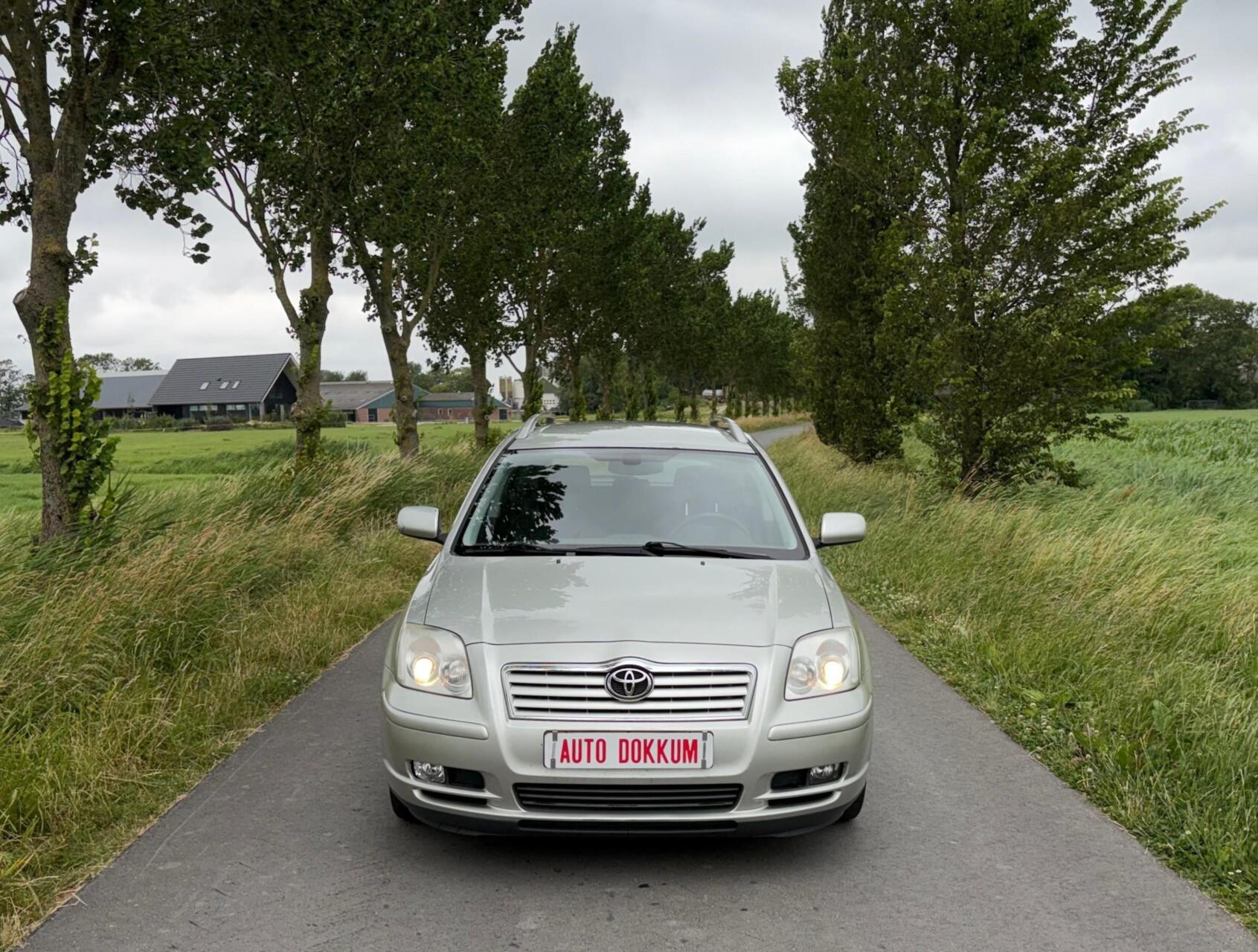 Foto van Toyota Toyota Avensis