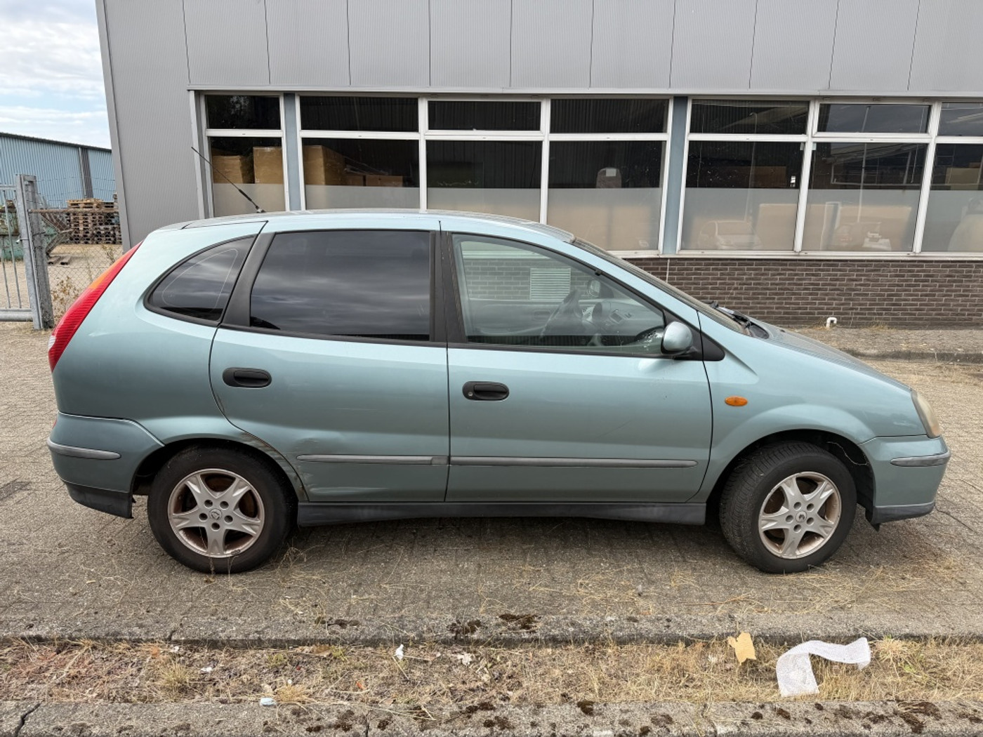 Foto van Nissan Nissan Almera Tino