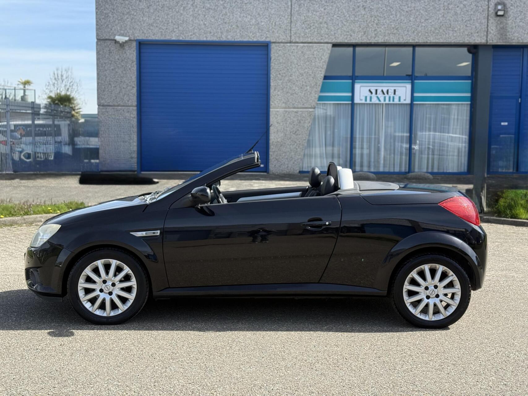 Foto van Opel Tigra