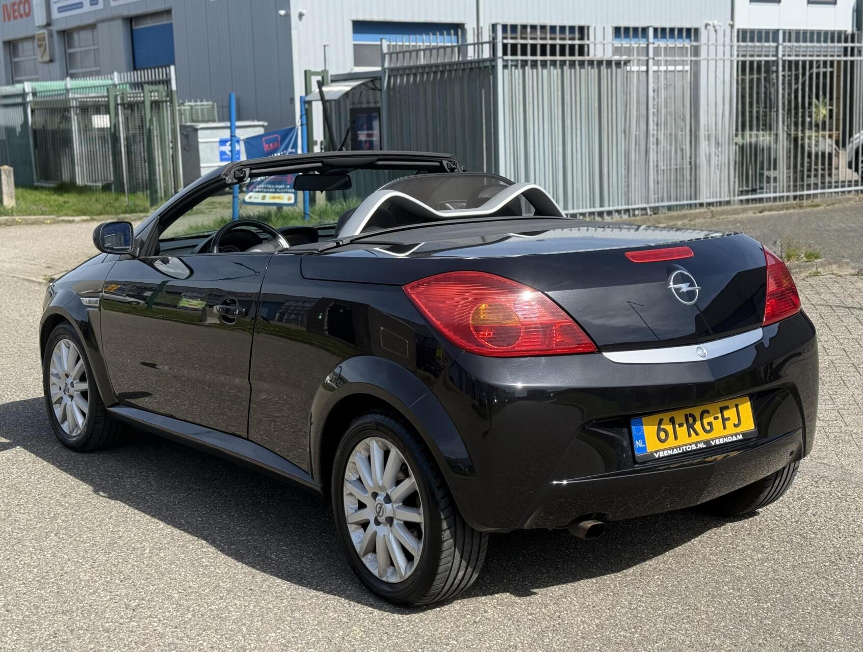 Foto van Opel Tigra