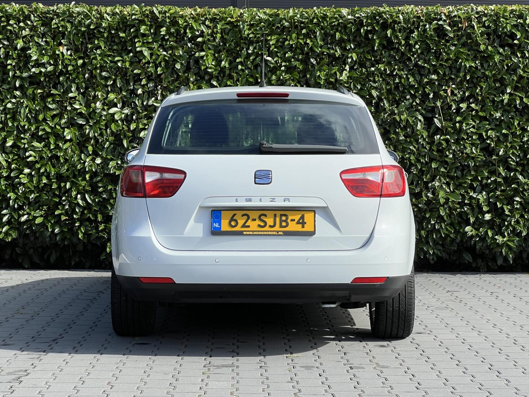 Foto van Seat Ibiza ST