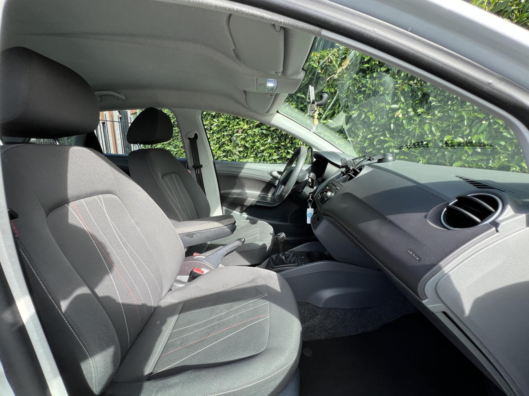 Foto van Seat Ibiza ST