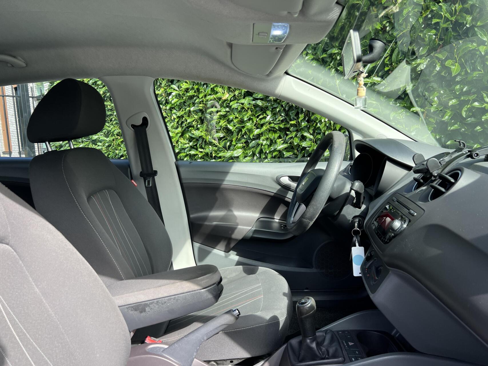 Foto van Seat Ibiza ST
