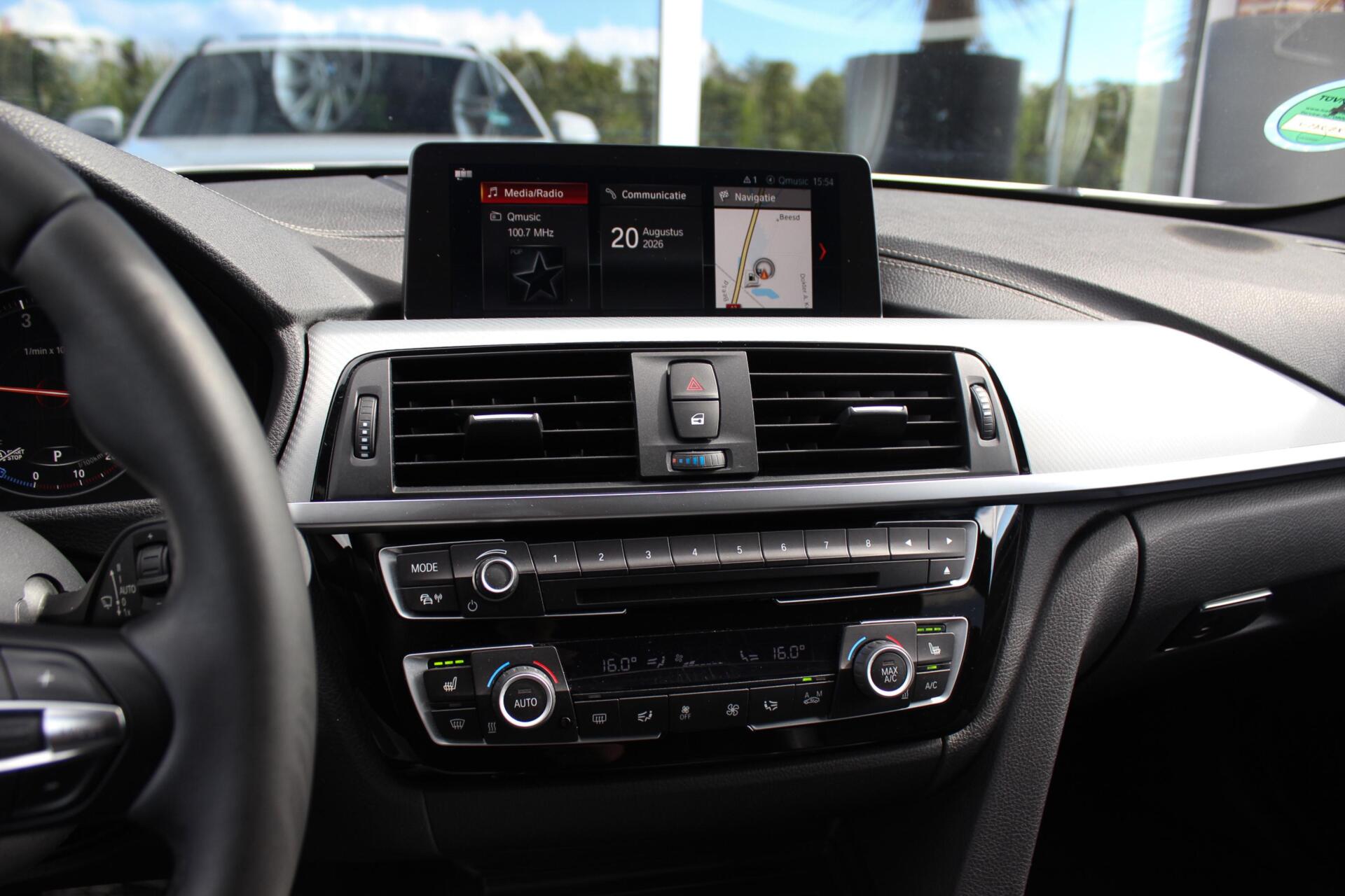 Foto van BMW 318i