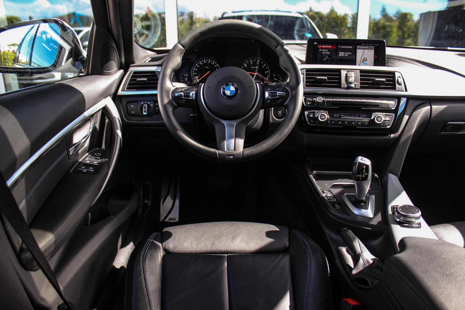 Foto van BMW 318i