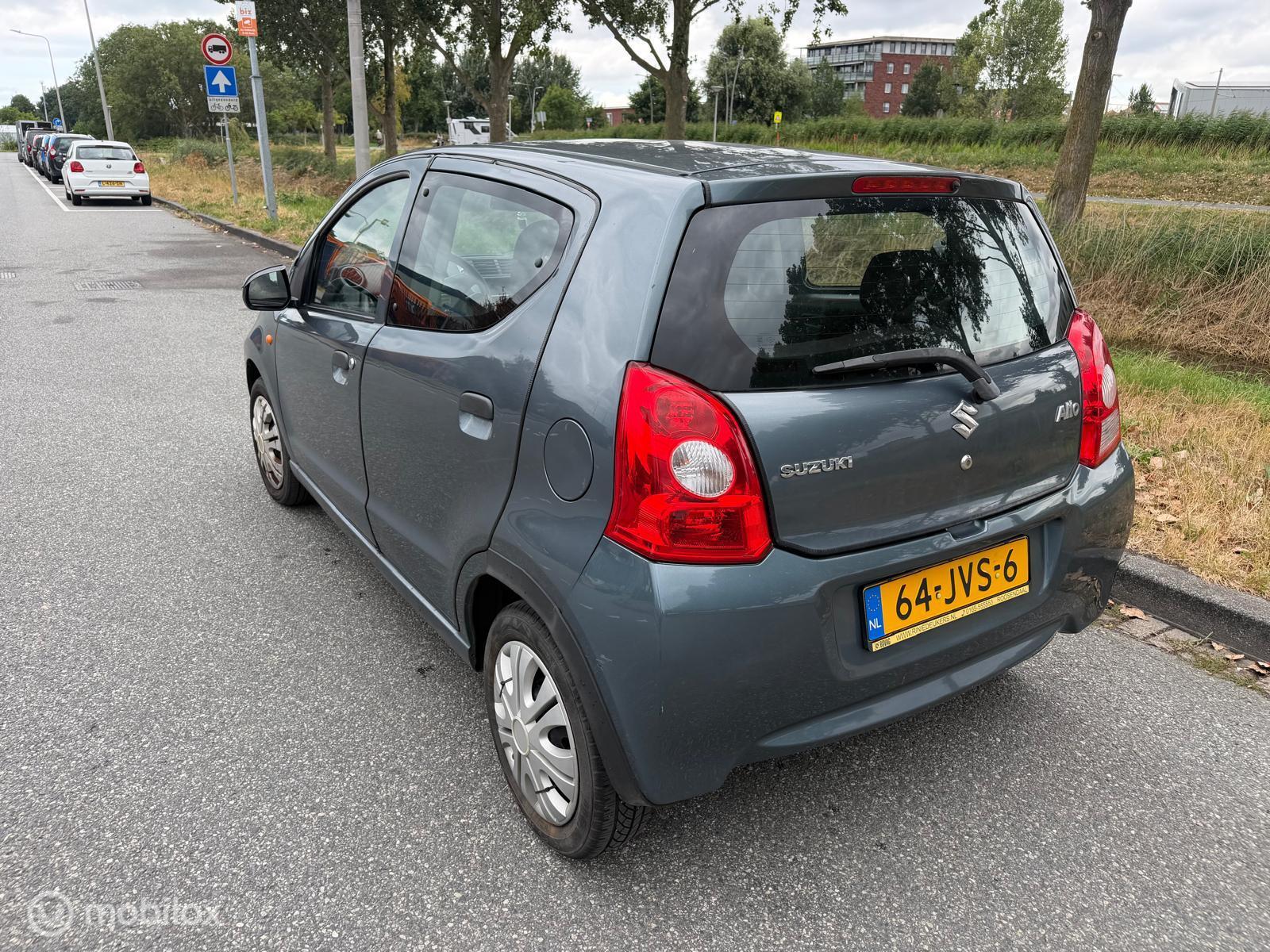 Foto van Suzuki Alto