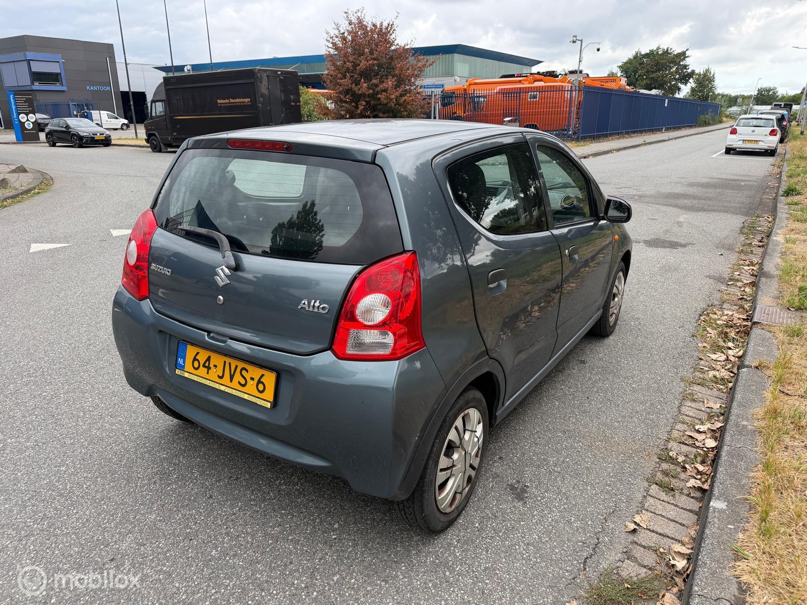 Foto van Suzuki Alto