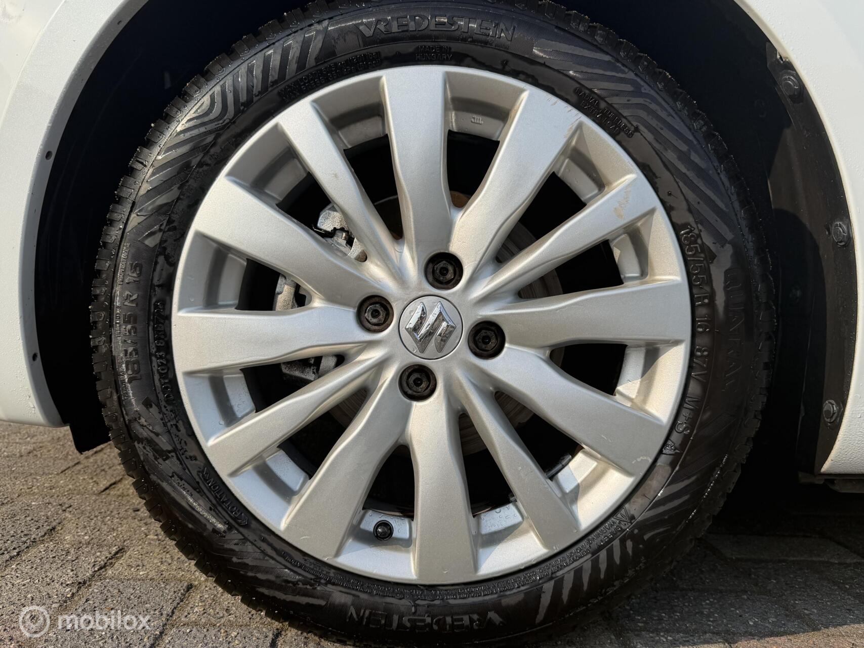 Foto van Suzuki Swift