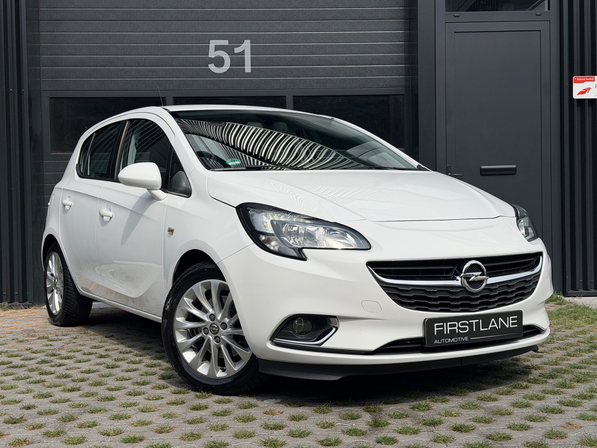 Foto van Opel Corsa-e