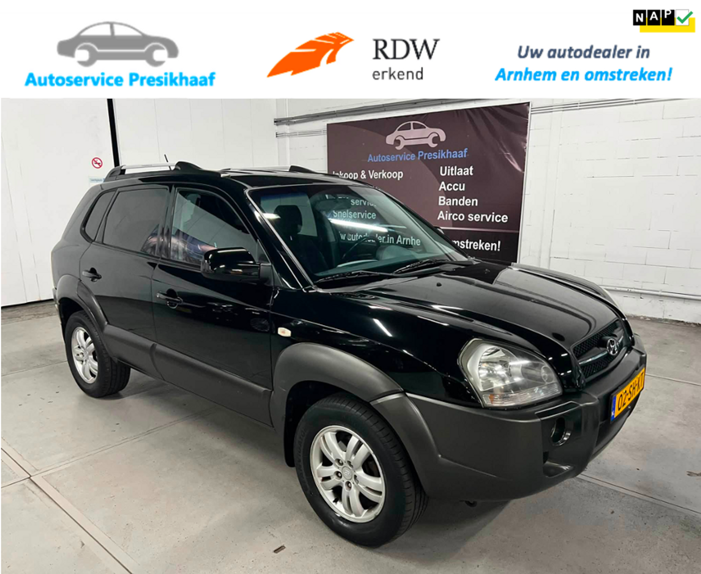 Hyundai Tucson 2.0i Dynamic AIRCO / NAP / TREKHAAK 2006 - voorkant