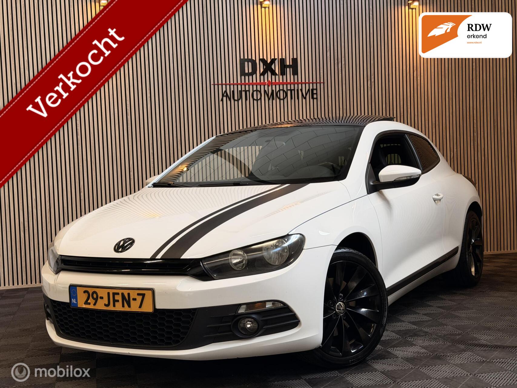 Volkswagen Scirocco 1.4 TSI Highline+ APK8/2027 PANO CARPLAY 2009 - voorkant