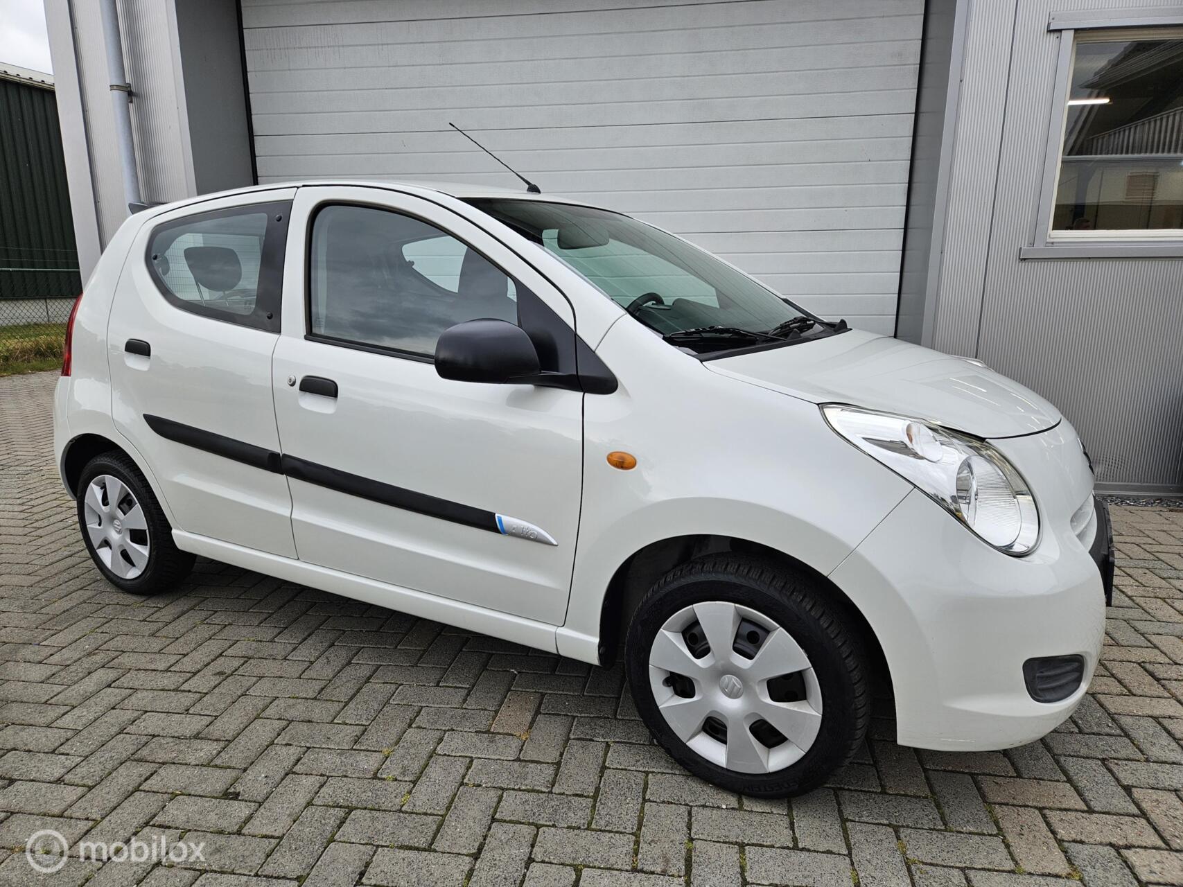 Foto van Suzuki Alto