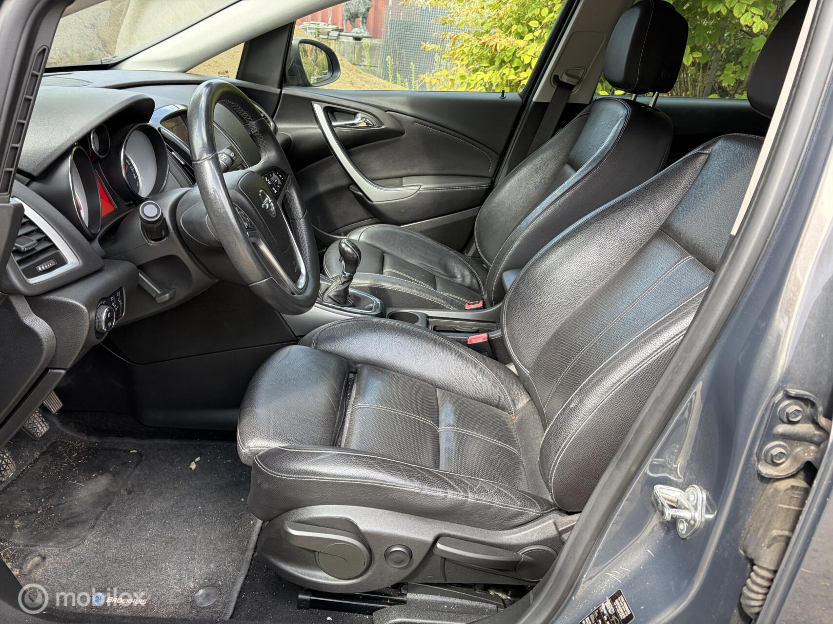 Foto van Opel Astra Sports Tourer