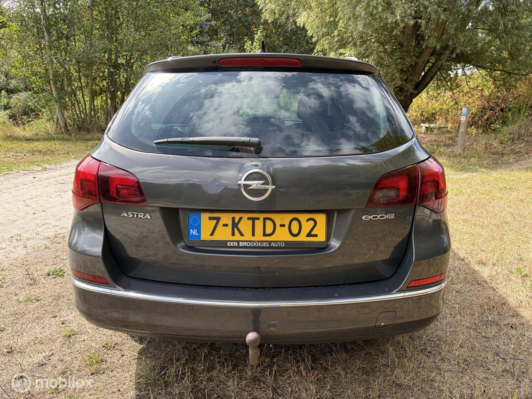 Foto van Opel Astra Sports Tourer