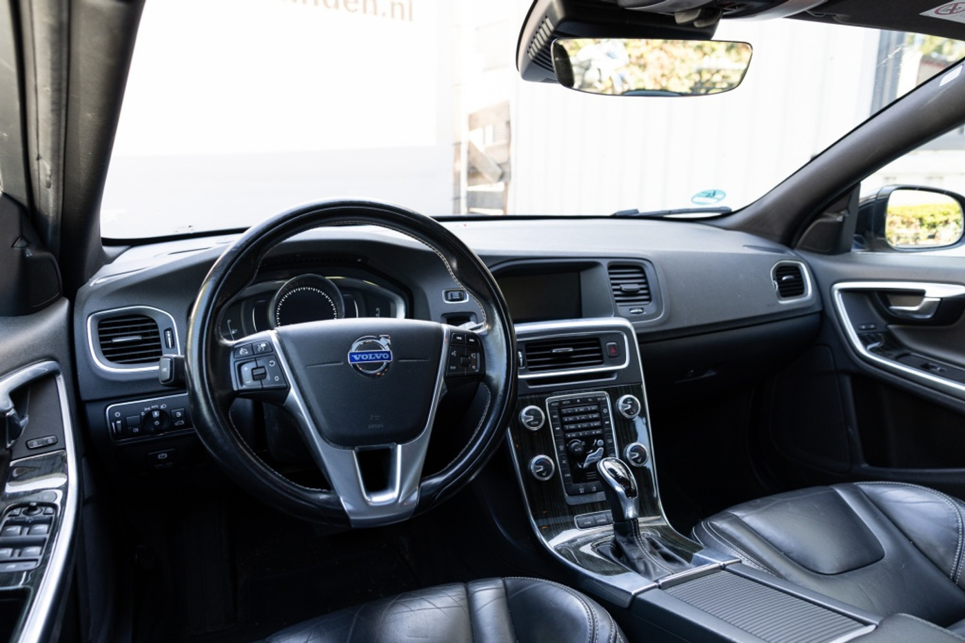 Foto van Volvo V60 Plug In Hybrid