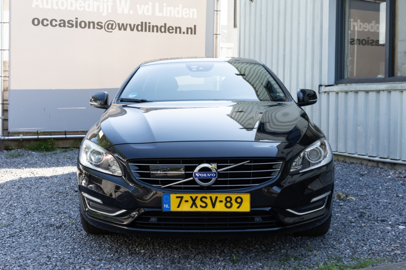 Foto van Volvo V60 Plug In Hybrid