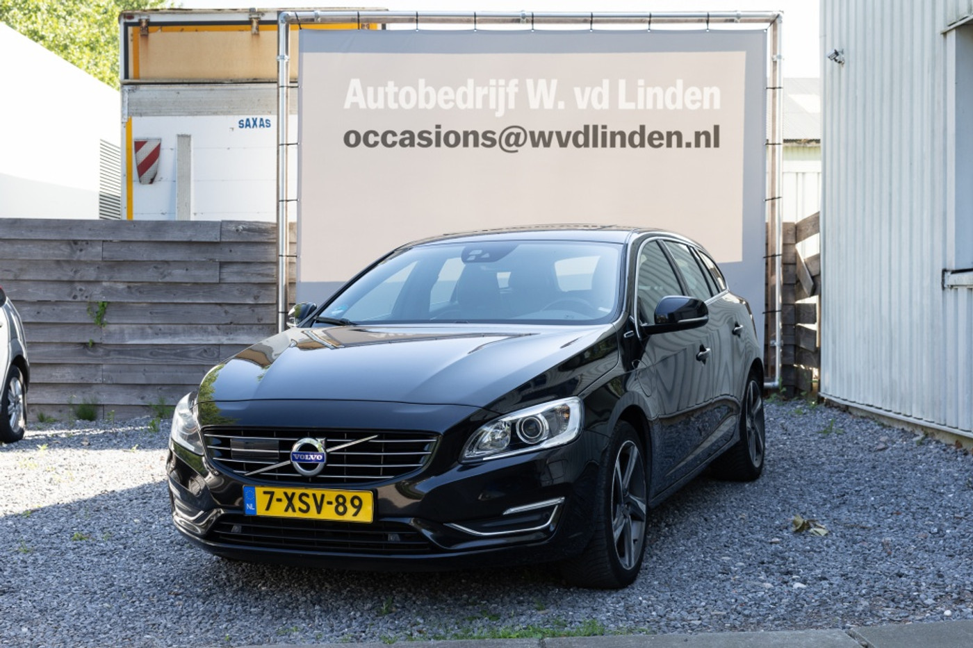 Volvo V60 Plug In Hybrid 2.4 D6 AWD Pl.i Sum. 2014 - voorkant