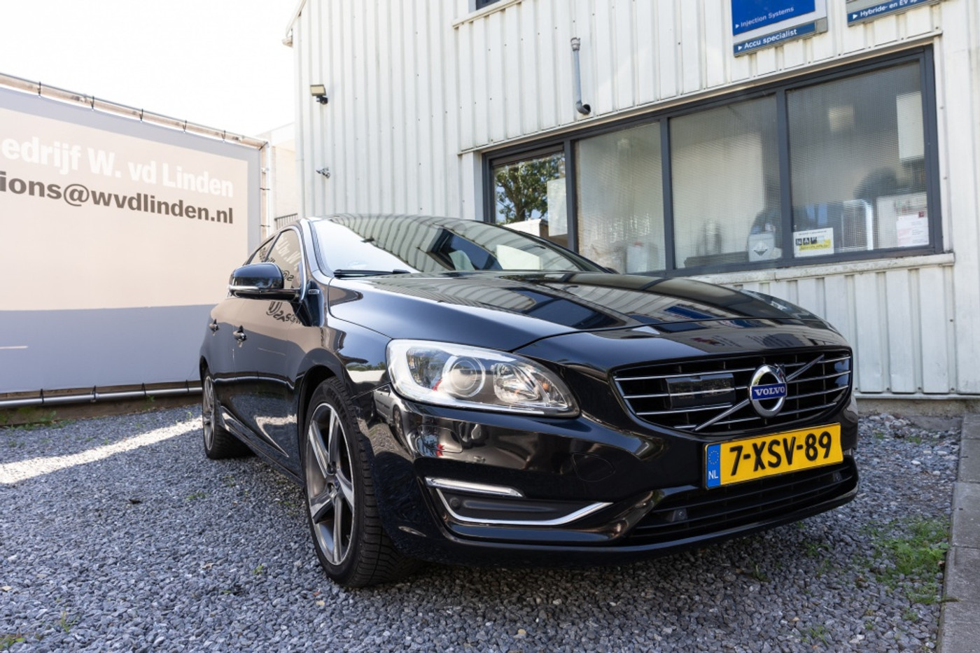 Foto van Volvo V60 Plug In Hybrid