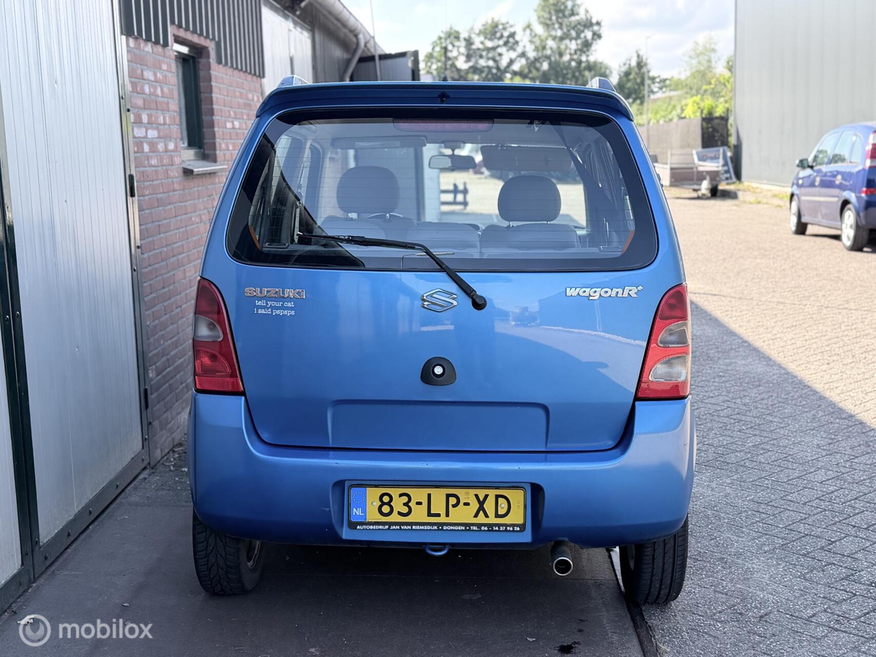 Foto van Suzuki Wagon R