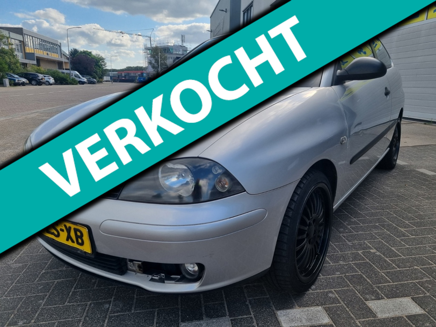 Seat Ibiza 1.4-16V Stella 2003 - voorkant