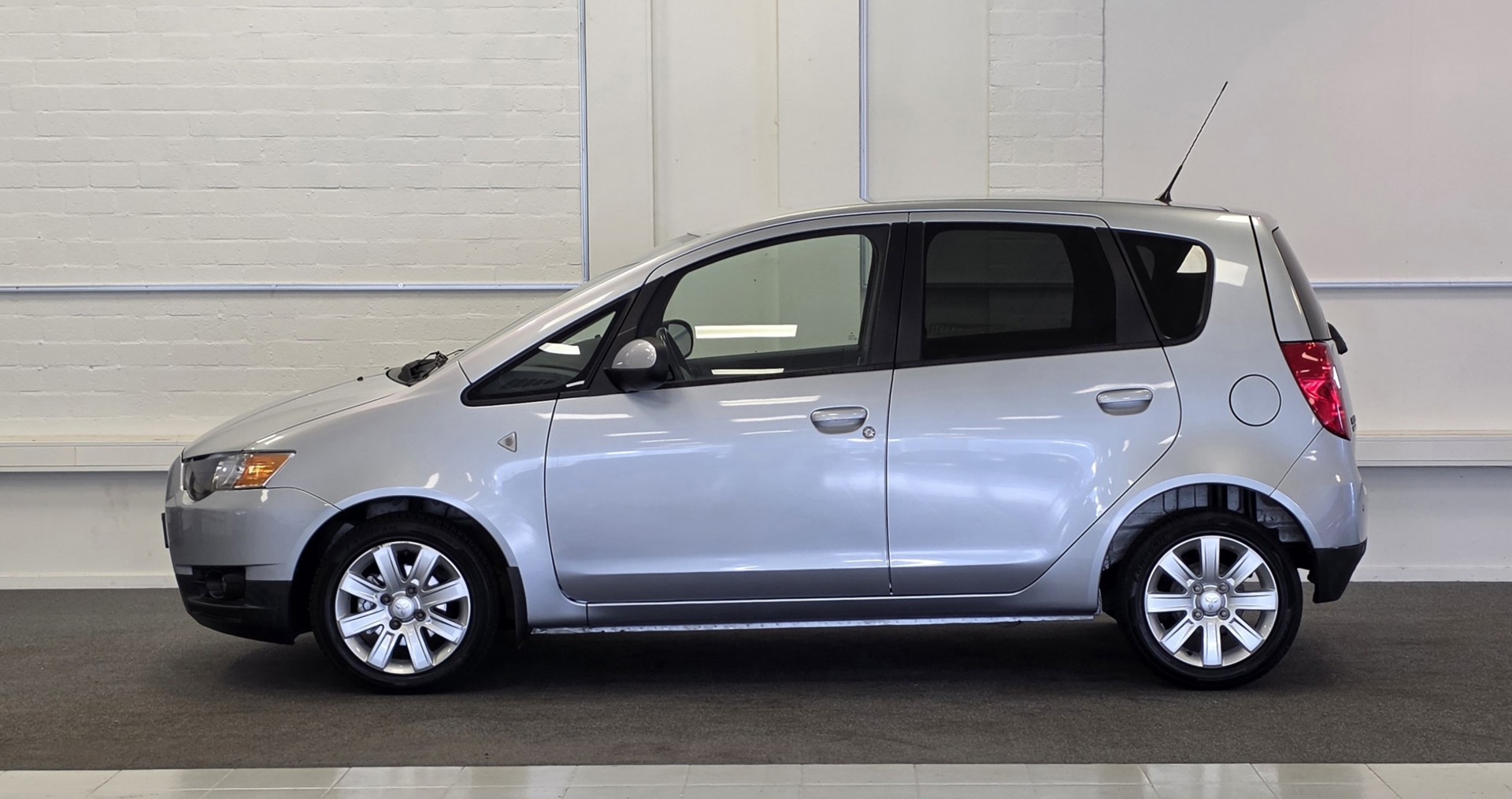 Foto van Mitsubishi Mitsubishi Colt