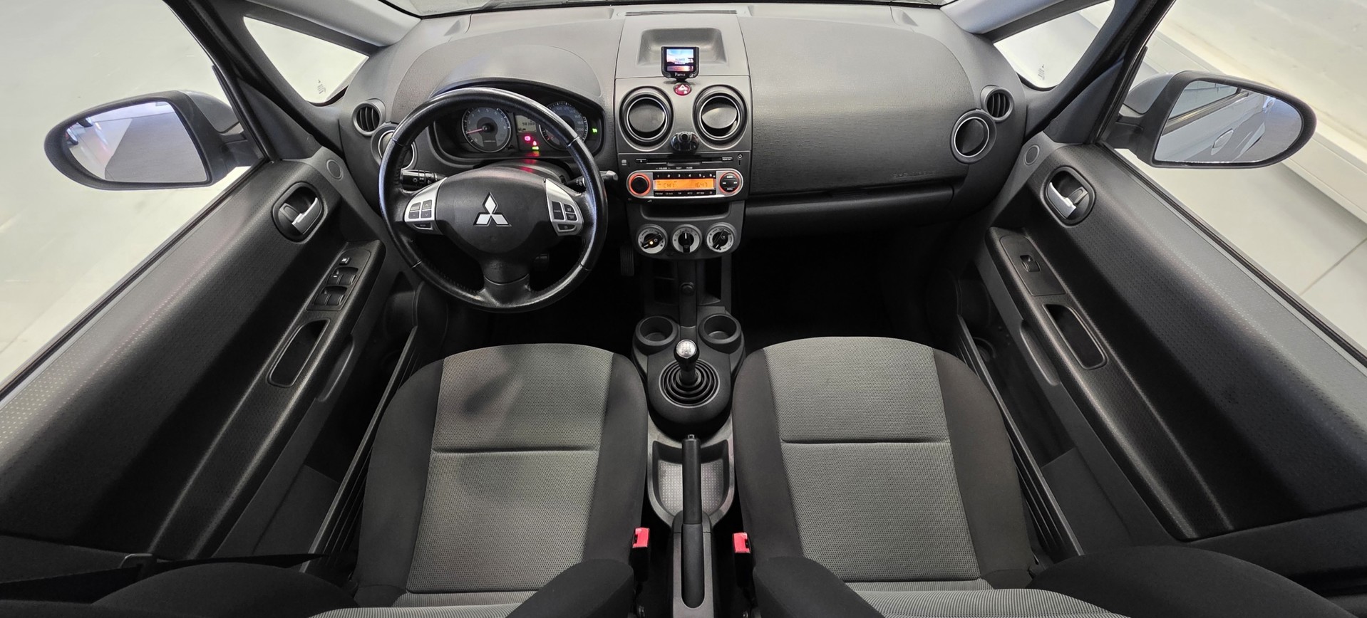 Foto van Mitsubishi Mitsubishi Colt
