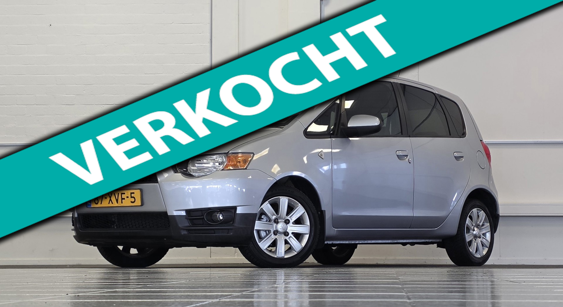 Mitsubishi Mitsubishi Colt 1.3i Edition Two 2e Eigenaar Trekhaak Allseason banden Mooi! 2012 - voorkant