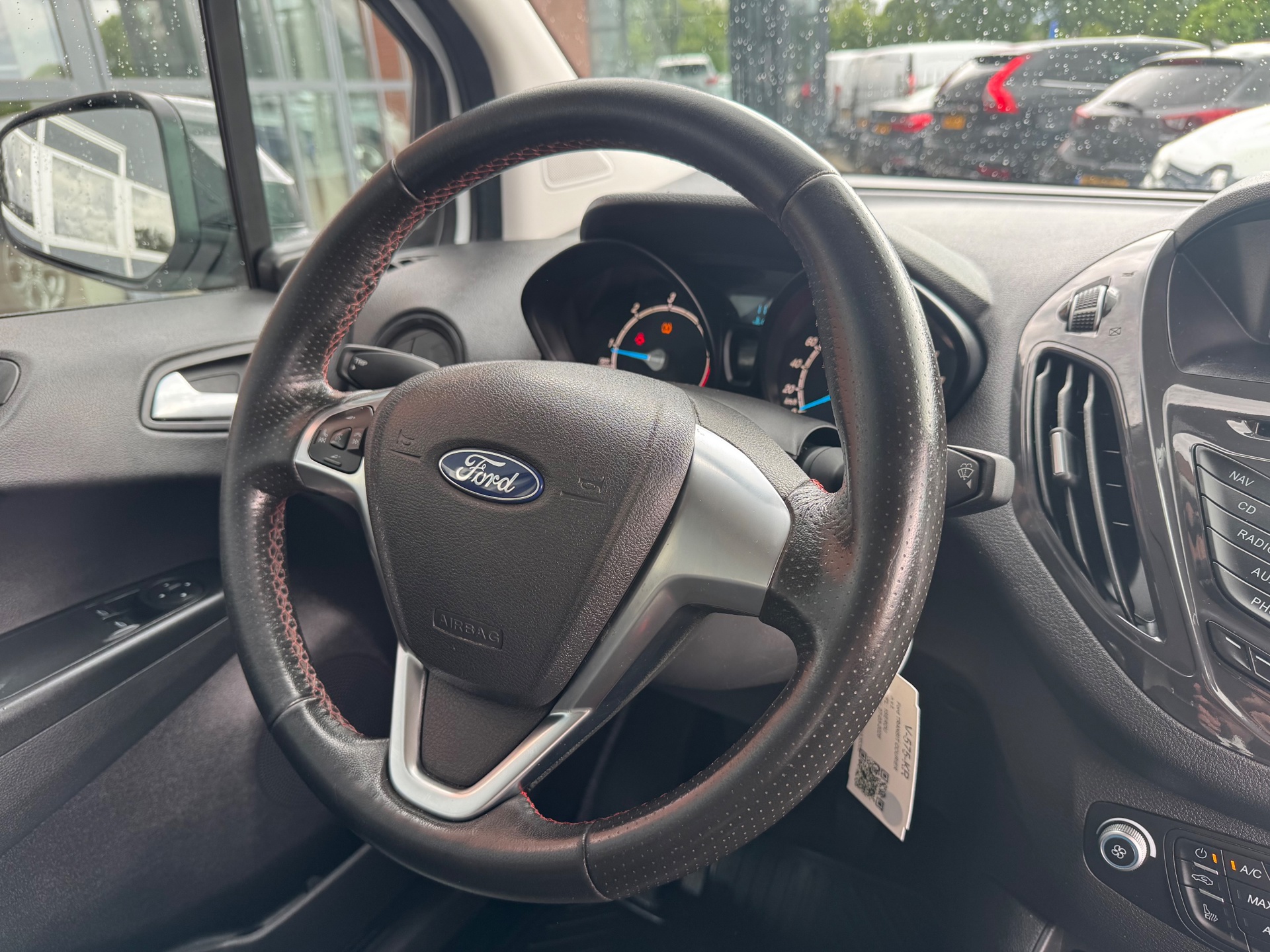Foto van Ford Transit Courier