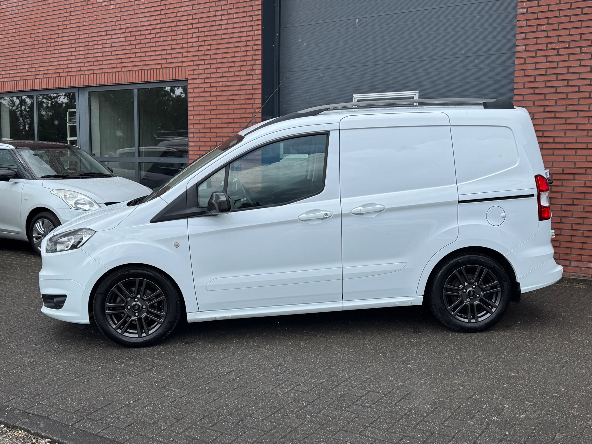 Foto van Ford Transit Courier