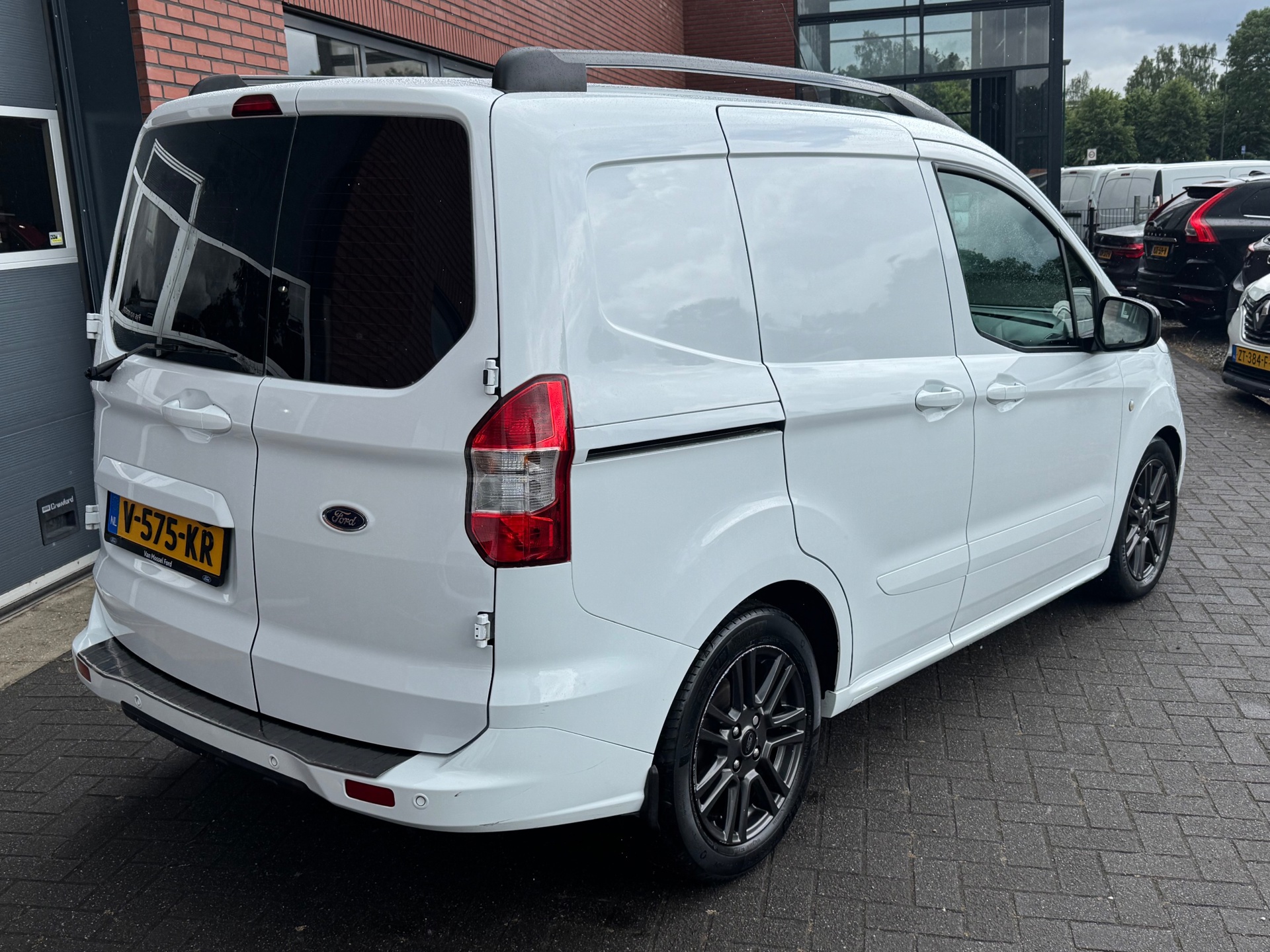 Foto van Ford Transit Courier