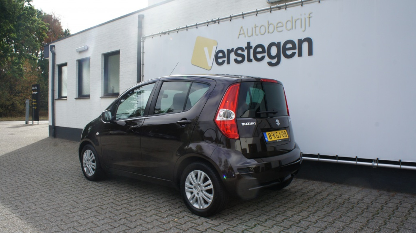 Foto van Suzuki Splash