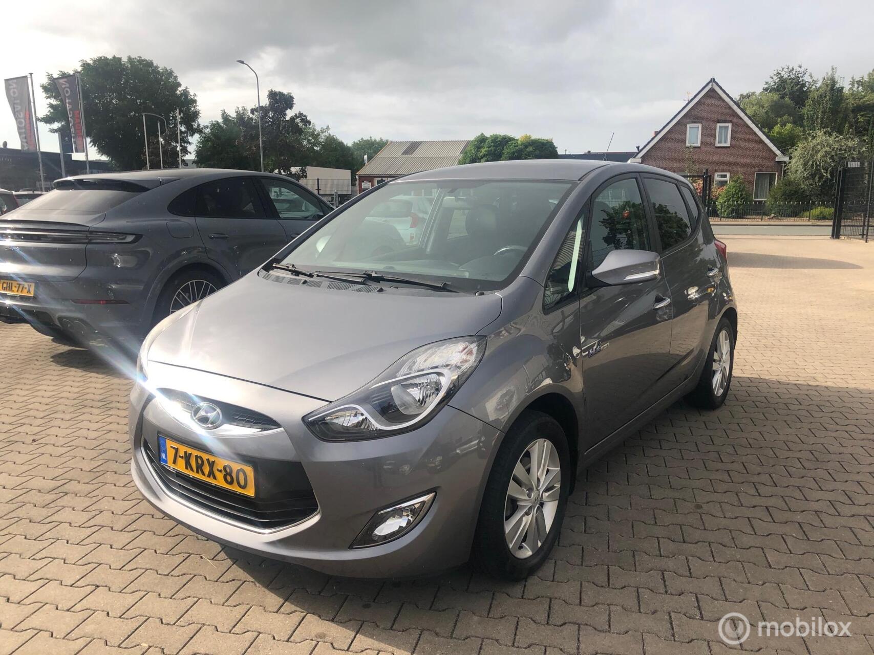 Hyundai Ix20 1.4i CAMERA CRUISE LMV NAVI TRH 2013 - voorkant
