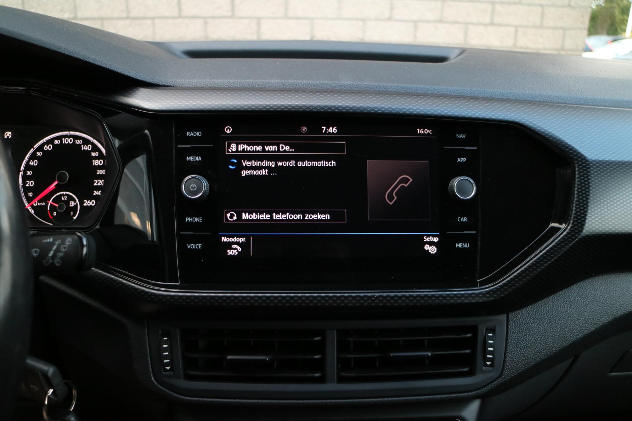 Foto van Volkswagen T-cross