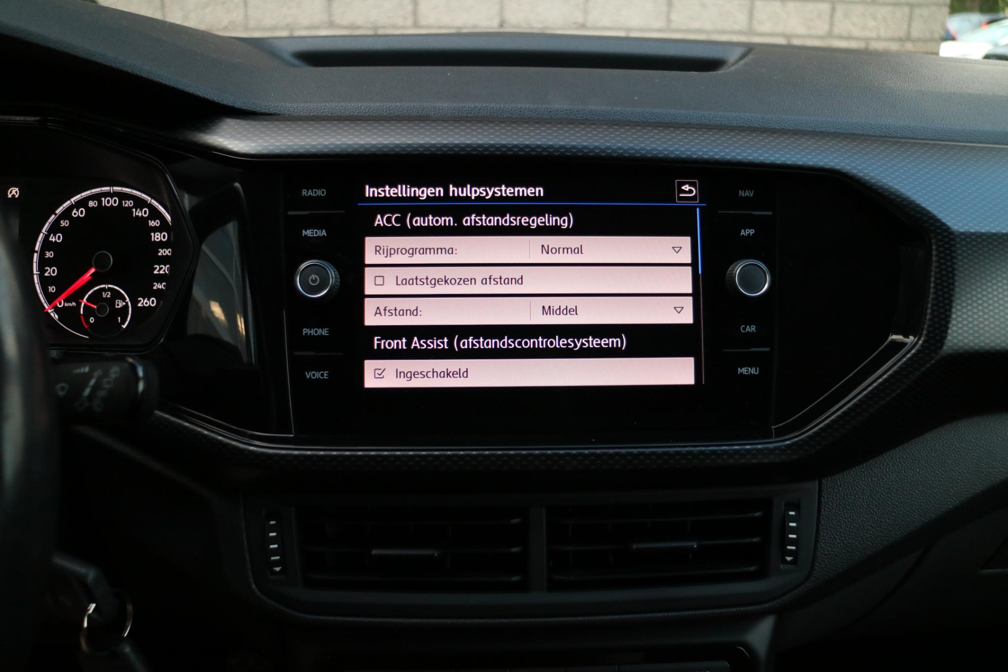 Foto van Volkswagen T-cross