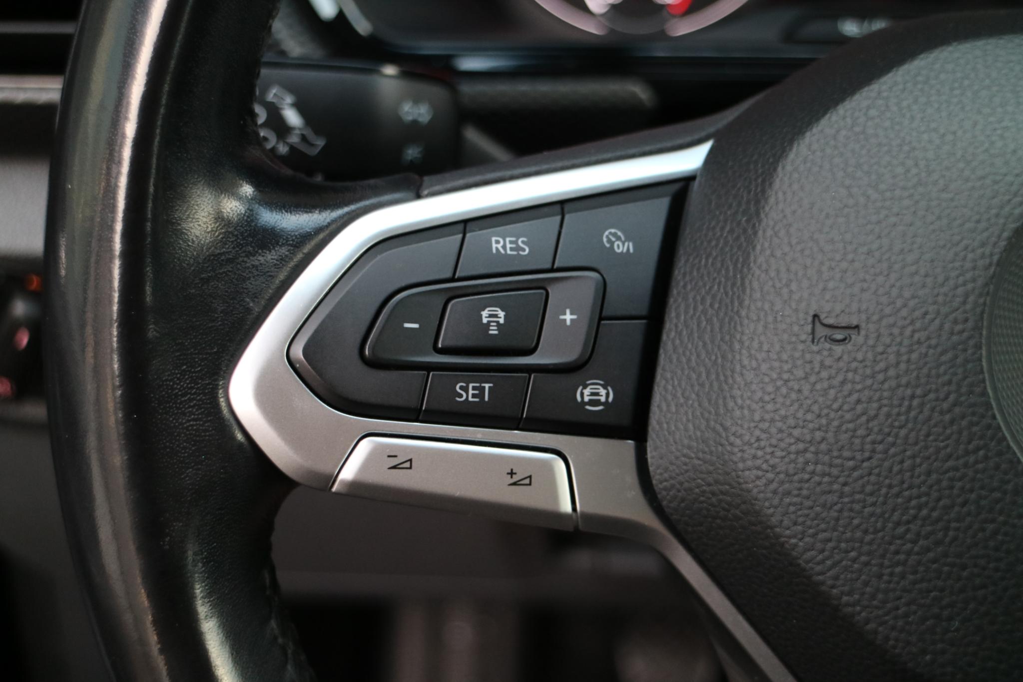 Foto van Volkswagen T-cross