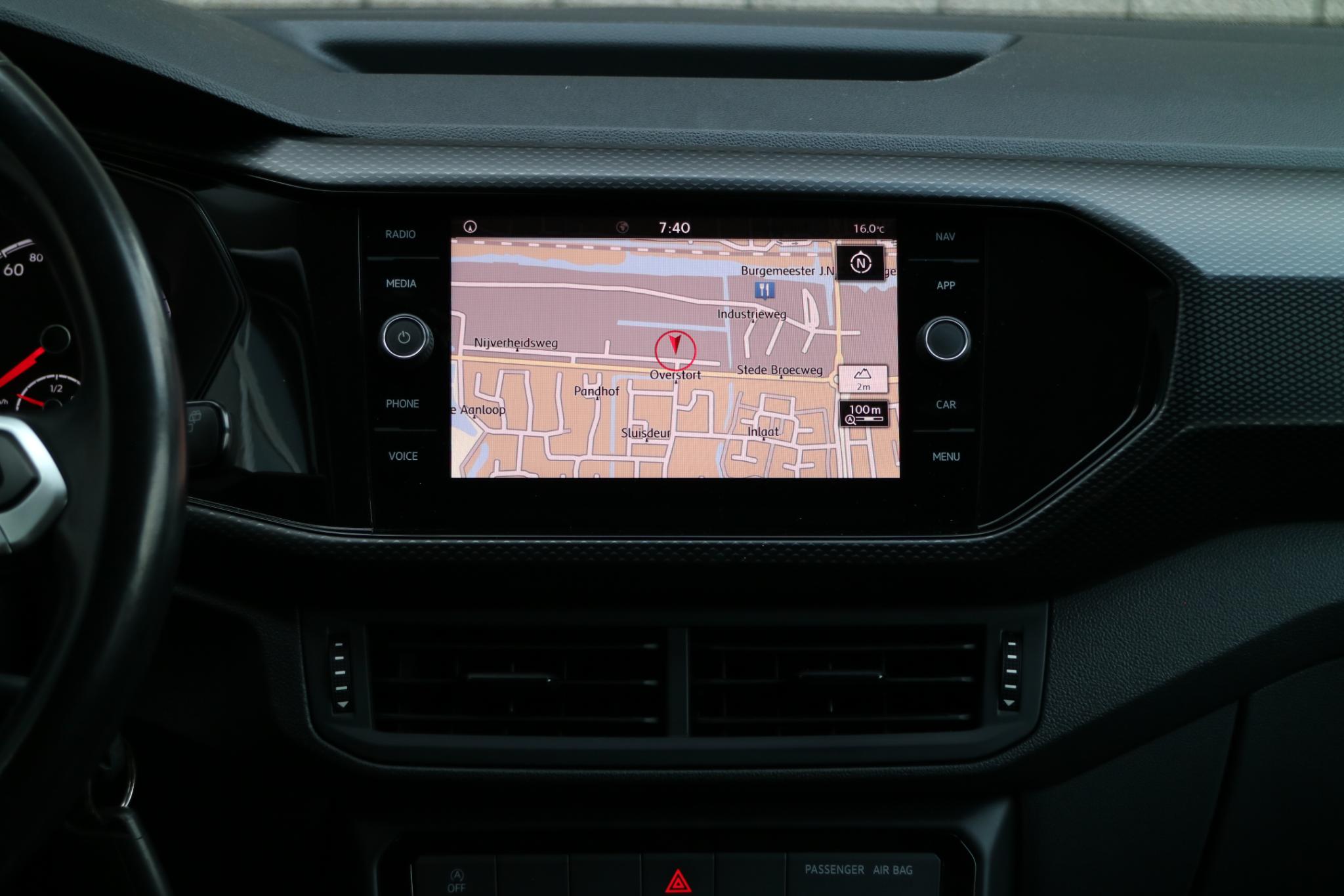 Foto van Volkswagen T-cross