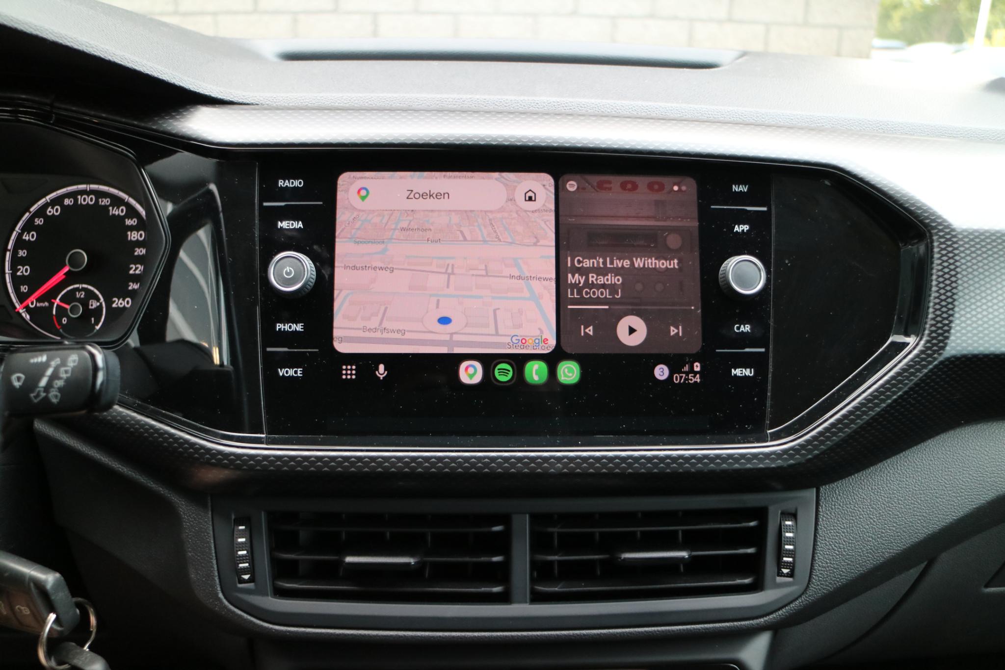 Foto van Volkswagen T-cross