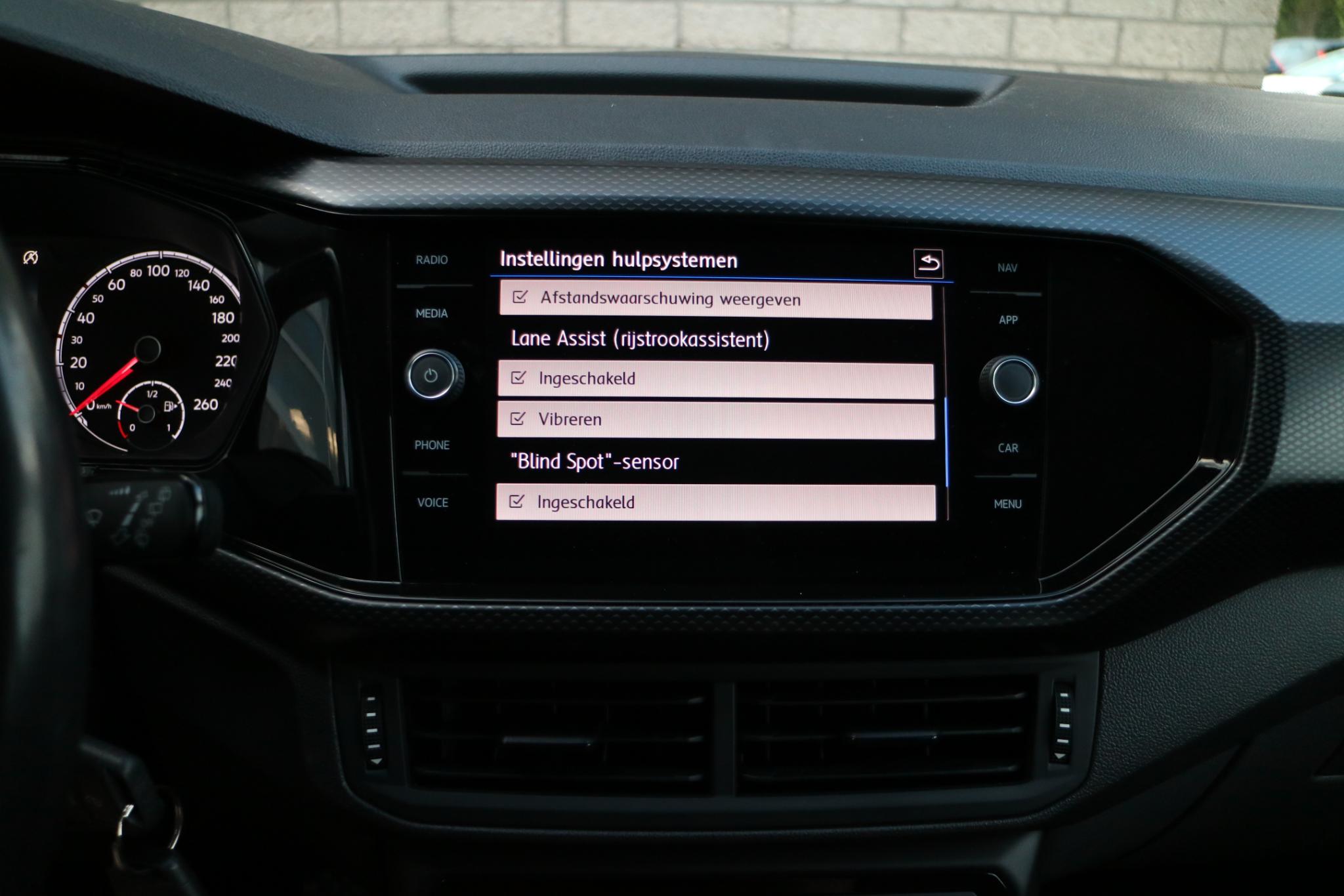 Foto van Volkswagen T-cross